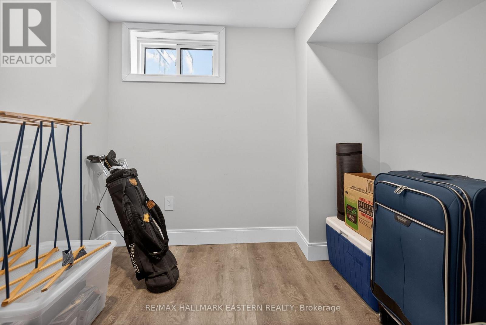 98 Arthur Avenue, Peterborough (Otonabee Ward 1), Ontario  K9J 5X8 - Photo 42 - X12822540