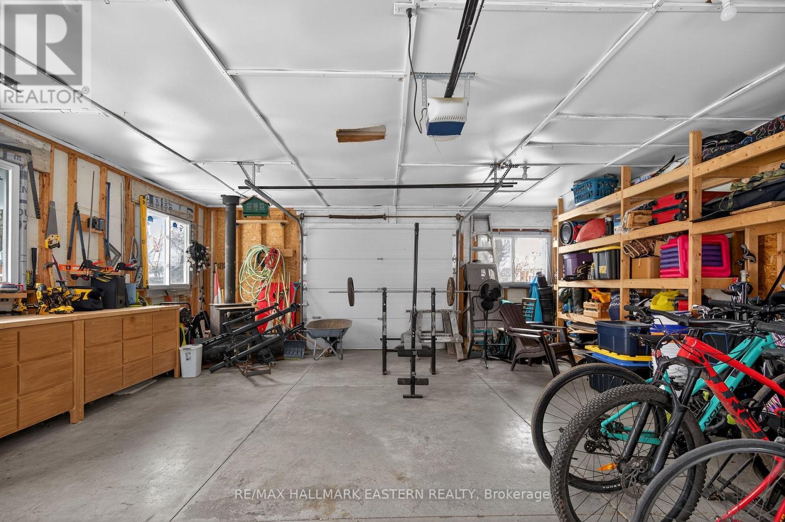 98 Arthur Avenue, Peterborough (Otonabee Ward 1), Ontario  K9J 5X8 - Photo 43 - X12822540