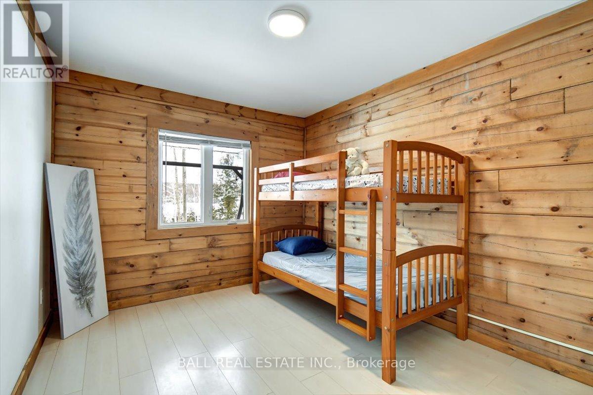 250 Lakeview Road, Bancroft (Dungannon Ward), Ontario  K0L 1C0 - Photo 26 - X12822618