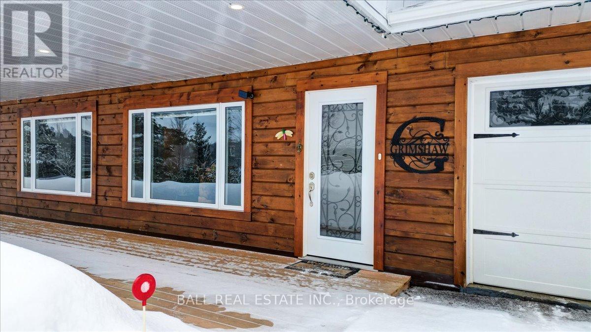 250 Lakeview Road, Bancroft (Dungannon Ward), Ontario  K0L 1C0 - Photo 3 - X12822618