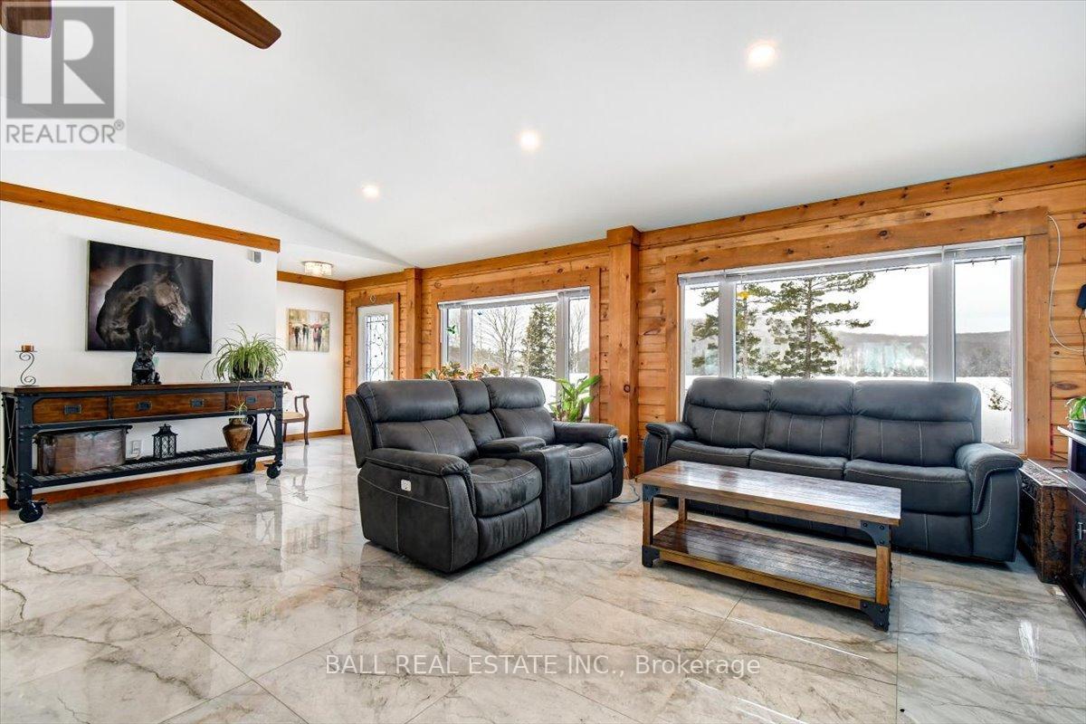 250 Lakeview Road, Bancroft (Dungannon Ward), Ontario  K0L 1C0 - Photo 7 - X12822618