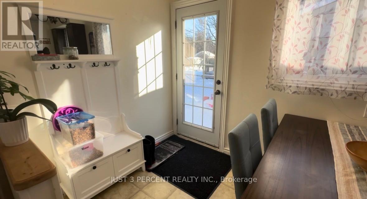 1140 Whitefield Drive, Peterborough (Otonabee Ward 1), Ontario  K9J 7P5 - Photo 16 - X12823136