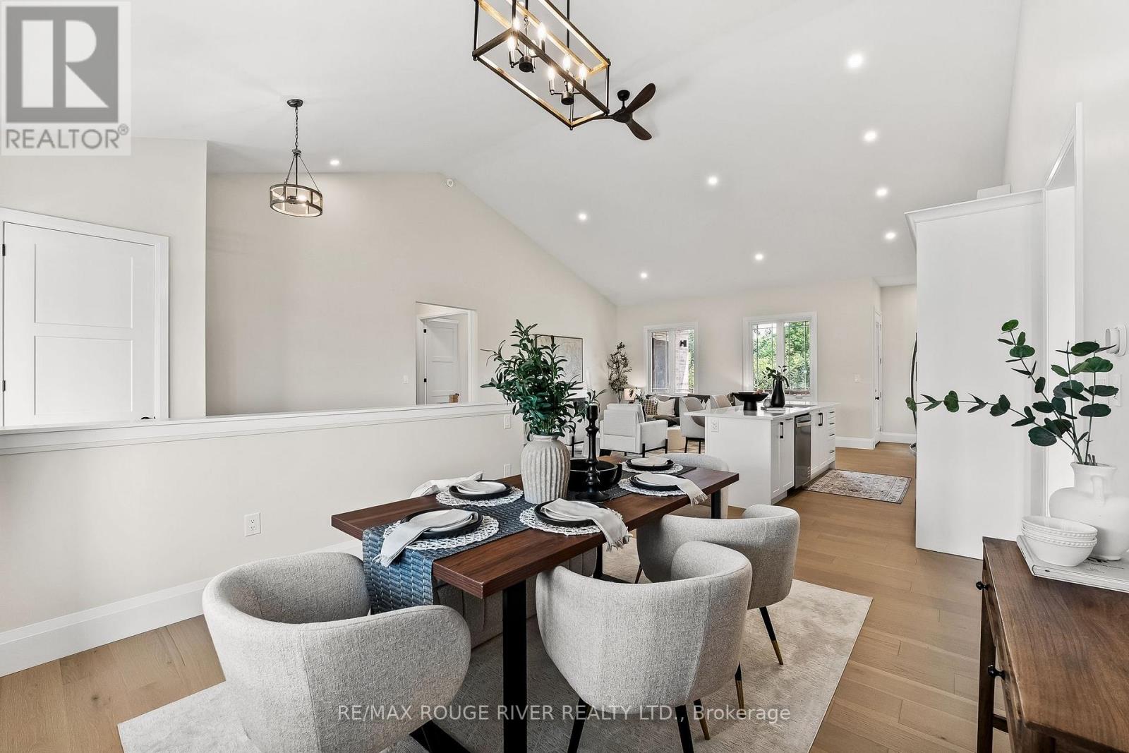 8 Cameron Court, Cavan Monaghan (Cavan Twp), Ontario  L0A 1C0 - Photo 11 - X12823278