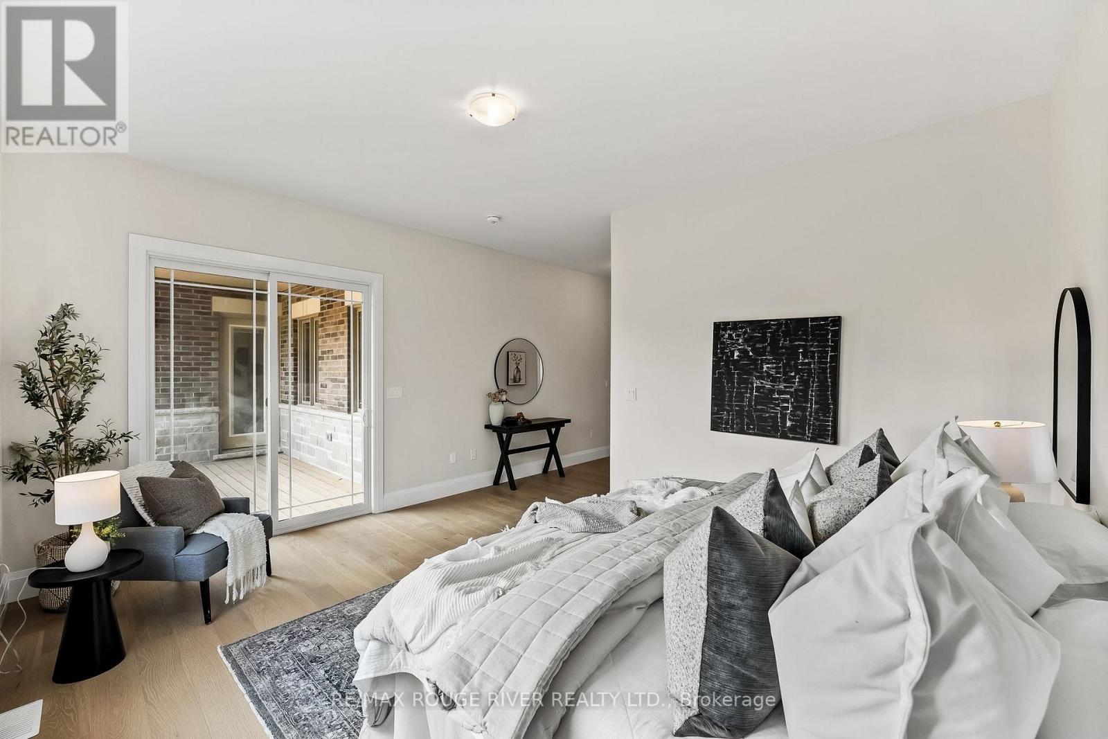 8 Cameron Court, Cavan Monaghan (Cavan Twp), Ontario  L0A 1C0 - Photo 16 - X12823278