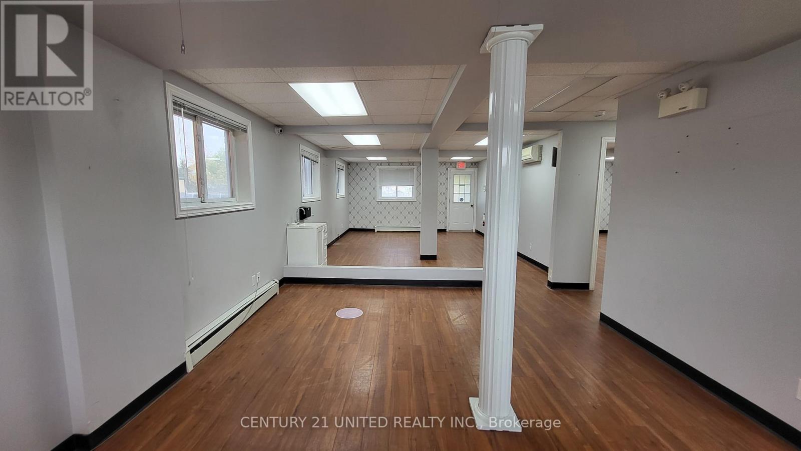 80 Hunter Street E, Peterborough (Ashburnham Ward 4), Ontario  K9H 1G5 - Photo 2 - X12823402