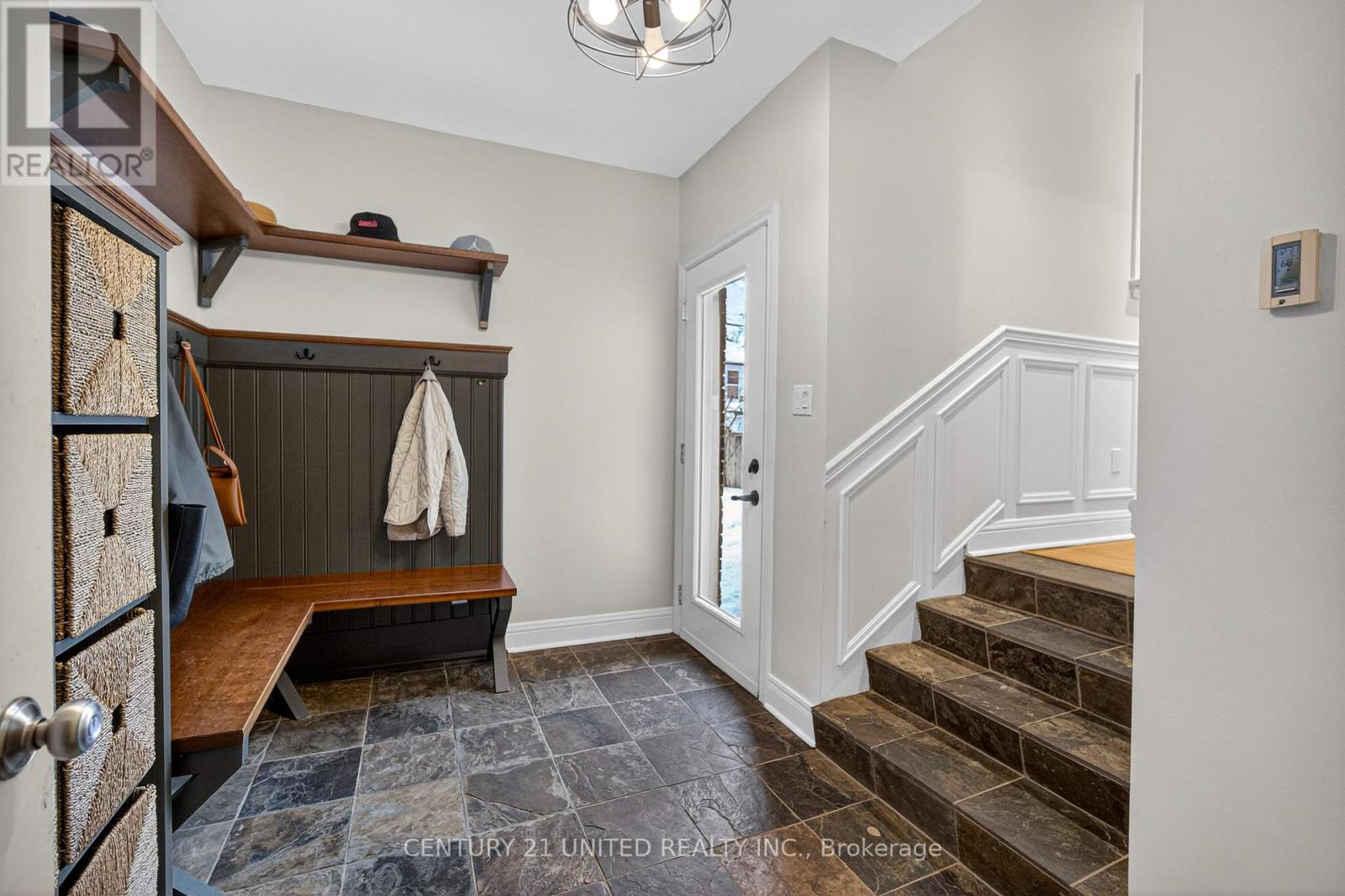 499 Hunter Street, Peterborough (Town Ward 3), Ontario  K9H 2M9 - Photo 15 - X12823430