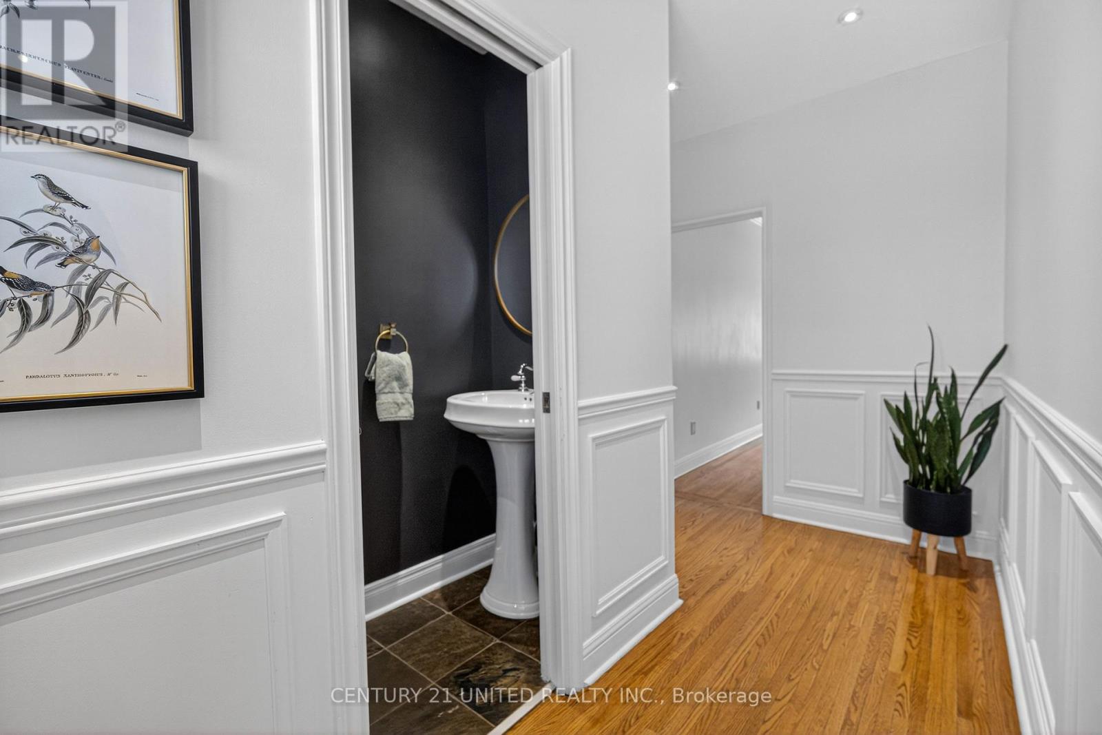 499 Hunter Street, Peterborough (Town Ward 3), Ontario  K9H 2M9 - Photo 16 - X12823430