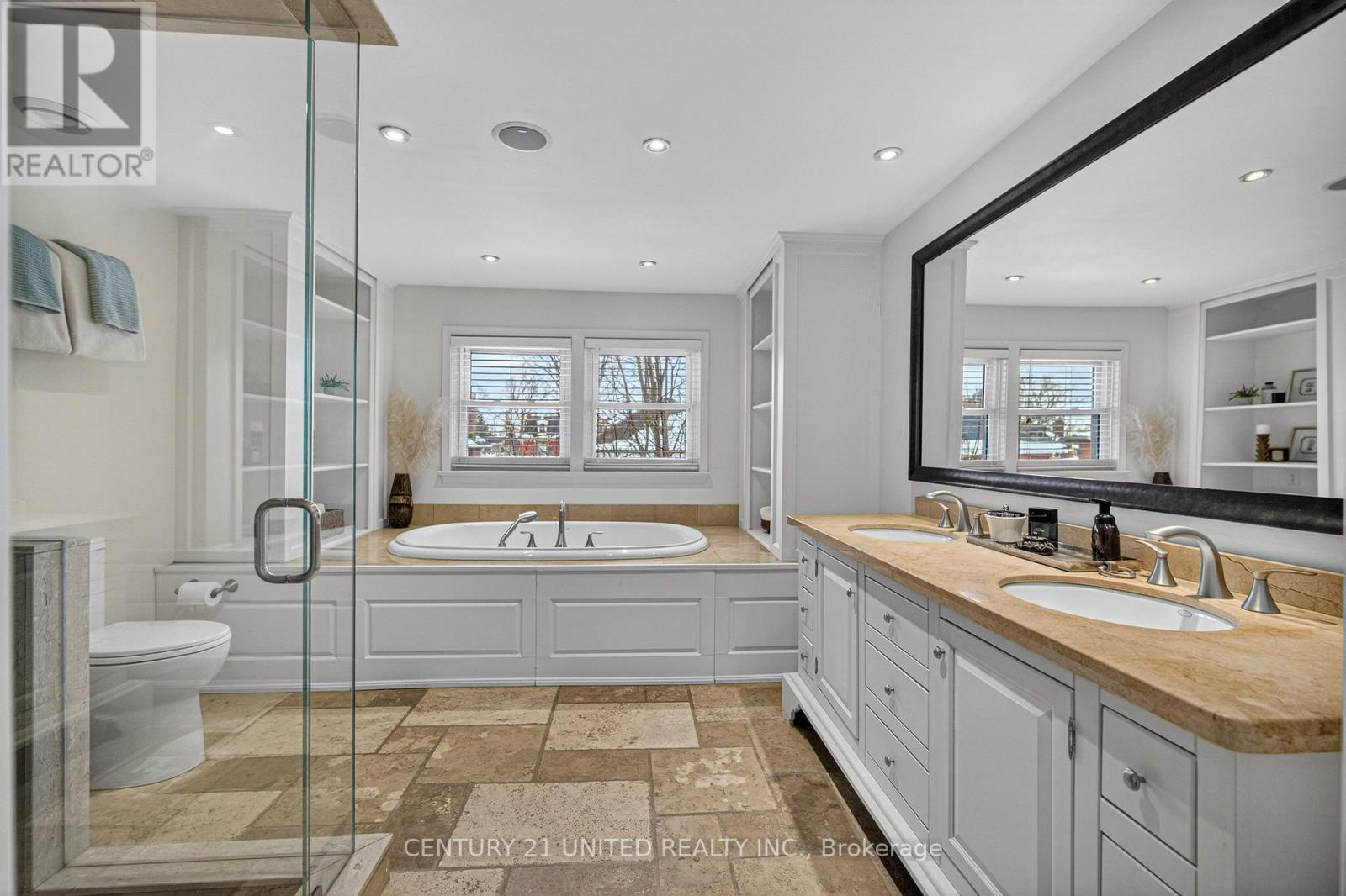 499 Hunter Street, Peterborough (Town Ward 3), Ontario  K9H 2M9 - Photo 21 - X12823430