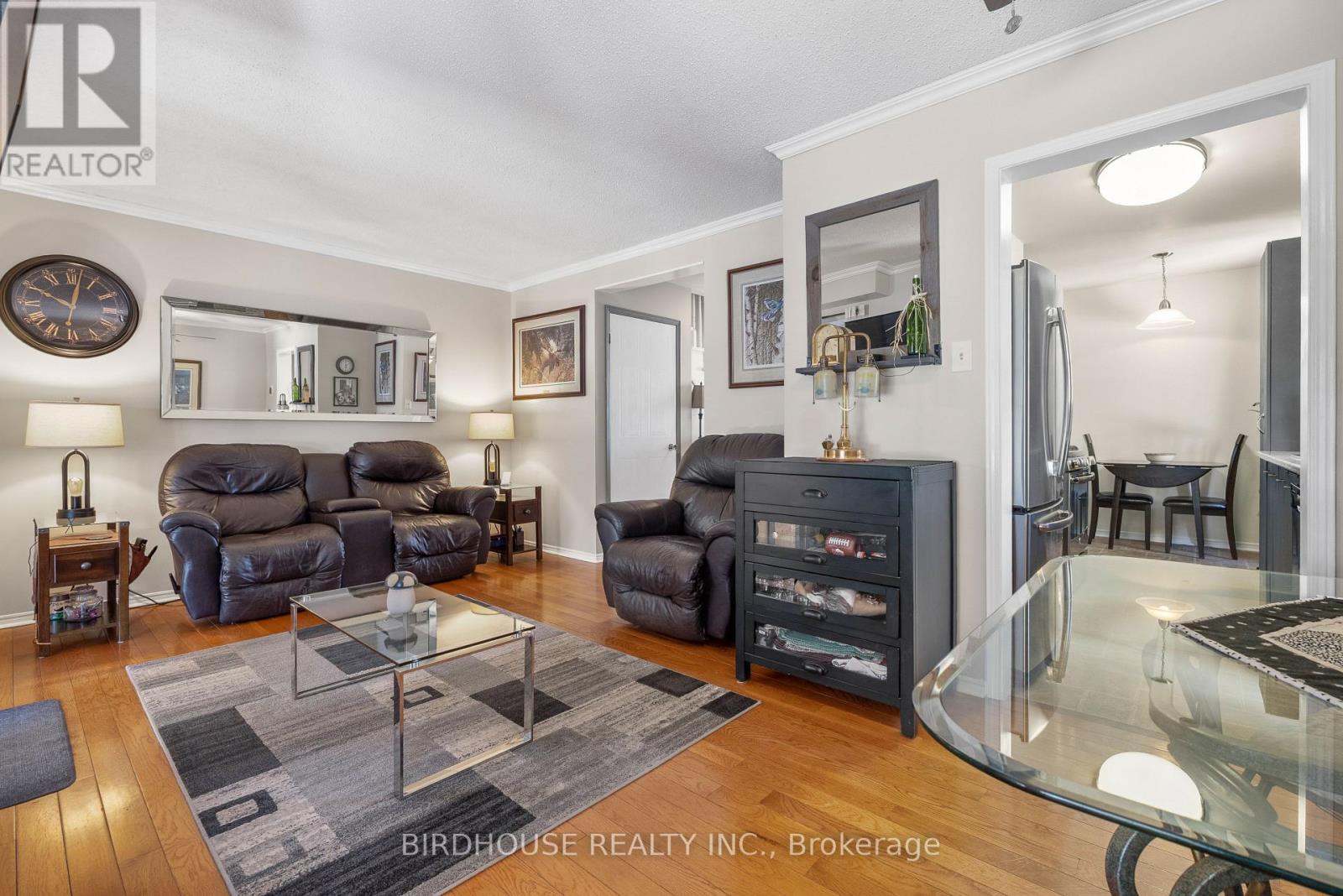 269 St. Joseph Road, Kawartha Lakes (Lindsay), Ontario  K9V 6E3 - Photo 10 - X12823614