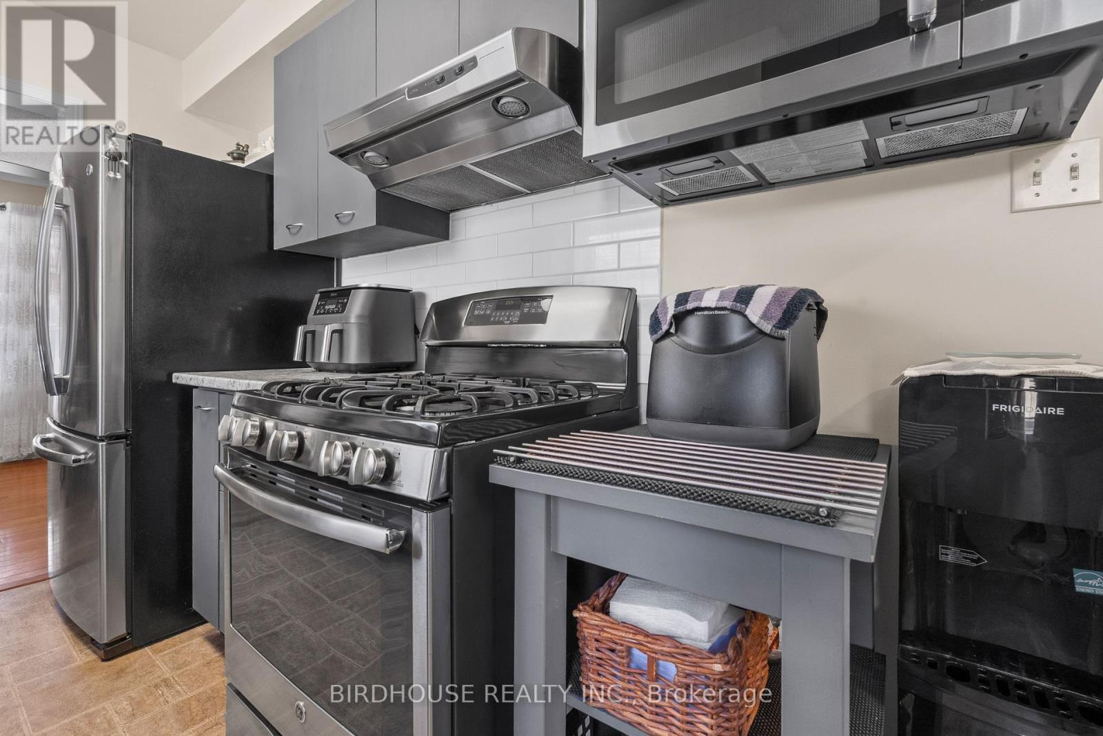 269 St. Joseph Road, Kawartha Lakes (Lindsay), Ontario  K9V 6E3 - Photo 14 - X12823614