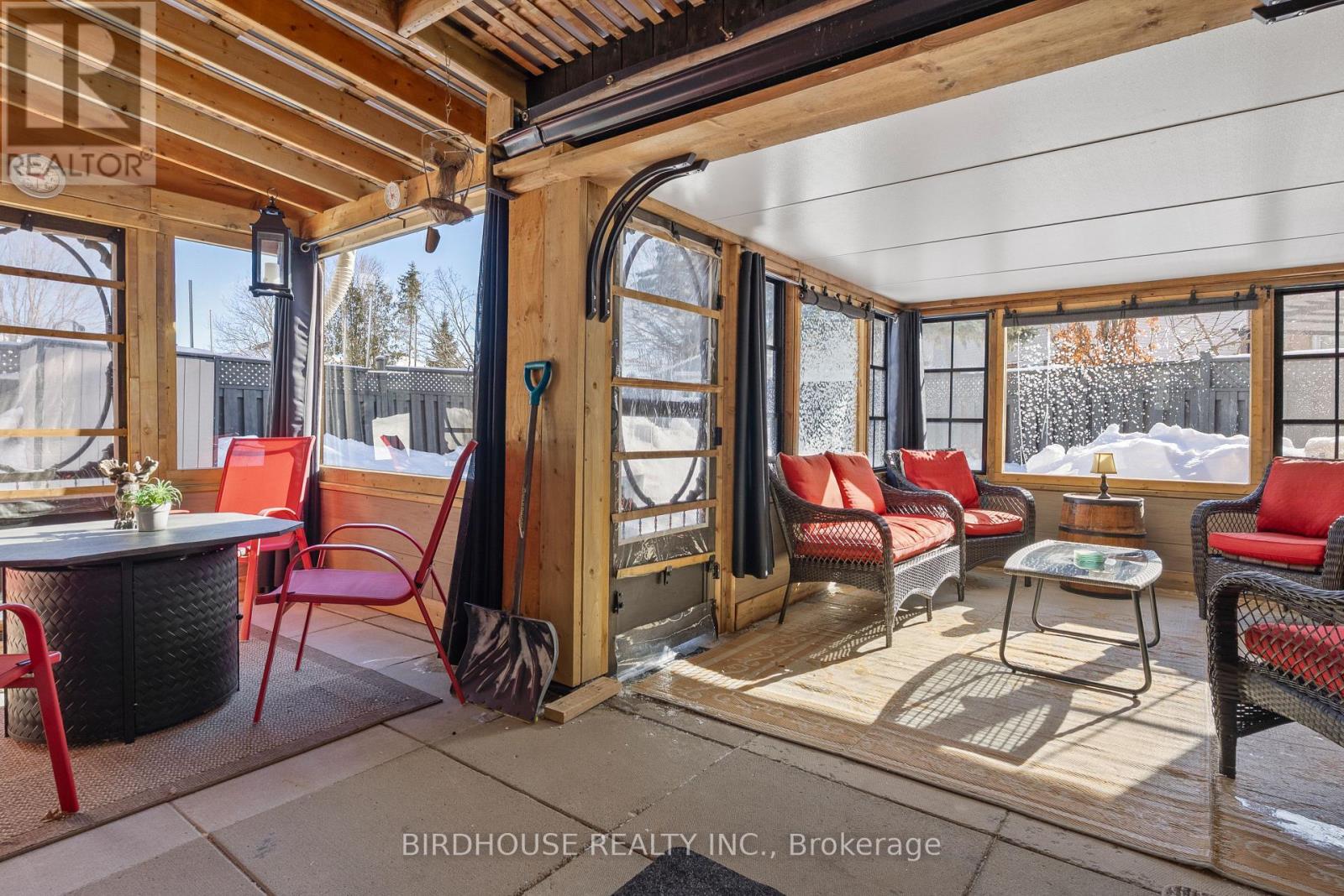 269 St. Joseph Road, Kawartha Lakes (Lindsay), Ontario  K9V 6E3 - Photo 25 - X12823614