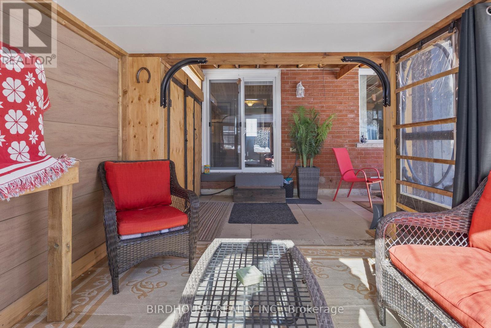 269 St. Joseph Road, Kawartha Lakes (Lindsay), Ontario  K9V 6E3 - Photo 28 - X12823614