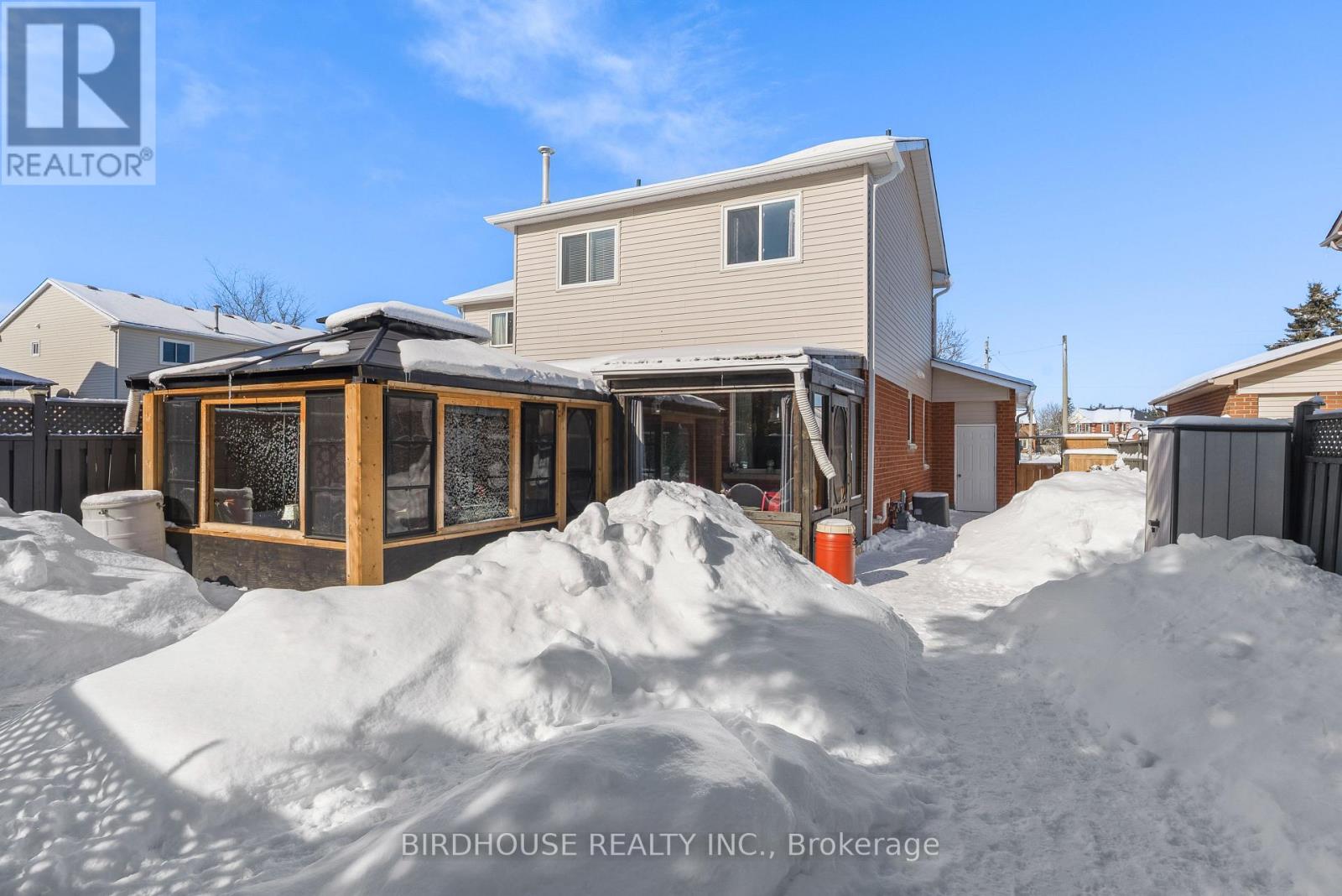 269 St. Joseph Road, Kawartha Lakes (Lindsay), Ontario  K9V 6E3 - Photo 29 - X12823614