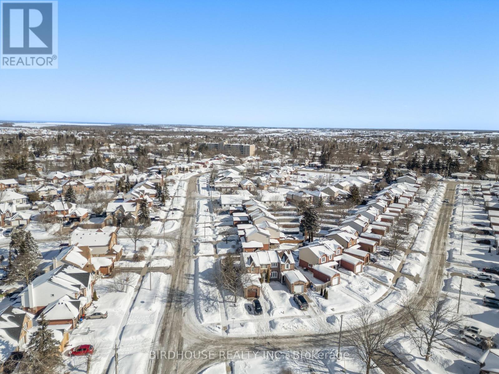 269 St. Joseph Road, Kawartha Lakes (Lindsay), Ontario  K9V 6E3 - Photo 36 - X12823614