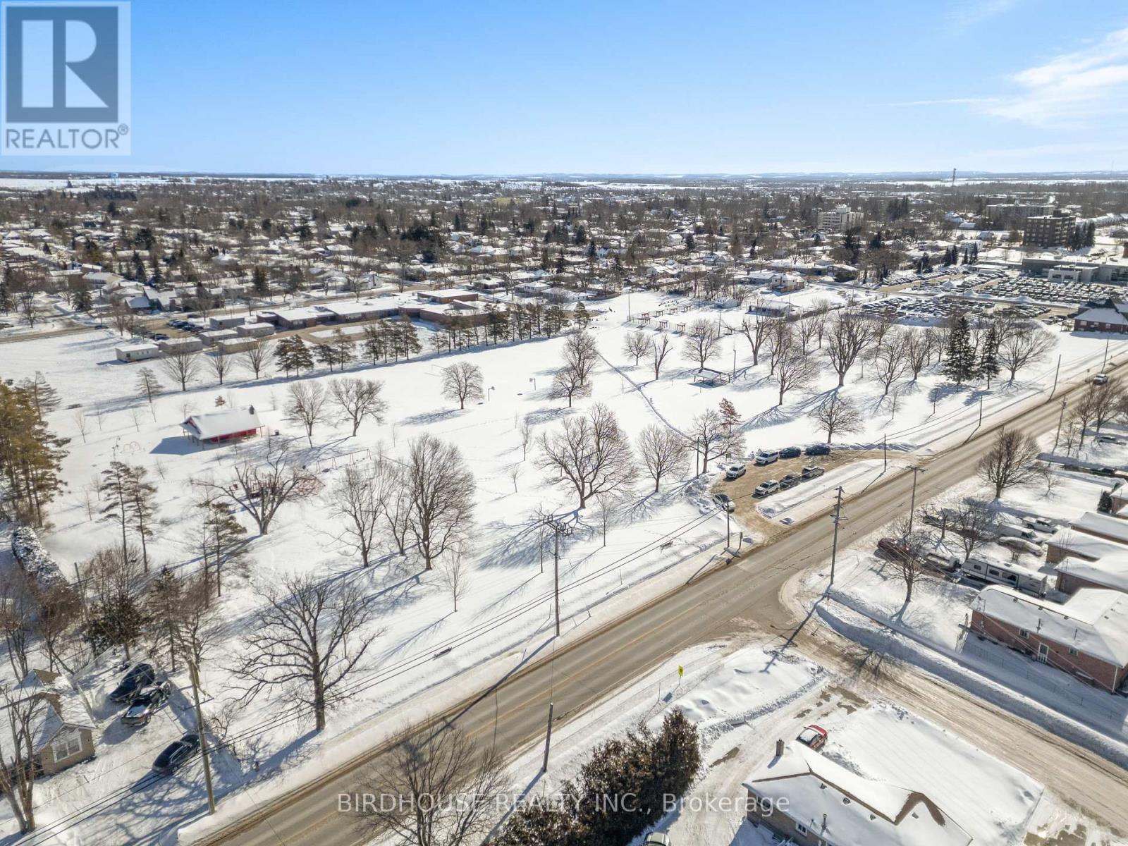 269 St. Joseph Road, Kawartha Lakes (Lindsay), Ontario  K9V 6E3 - Photo 39 - X12823614