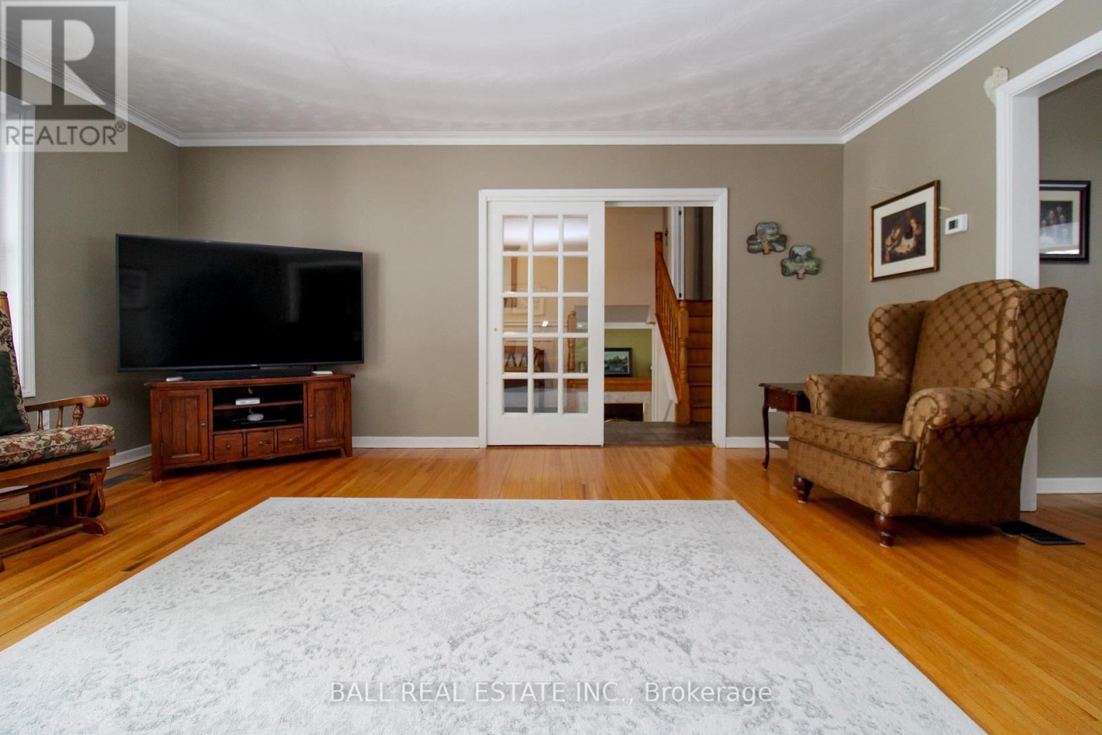 1559 Westbrook Drive, Peterborough (Monaghan Ward 2), Ontario  K9J 6R6 - Photo 8 - X12824096