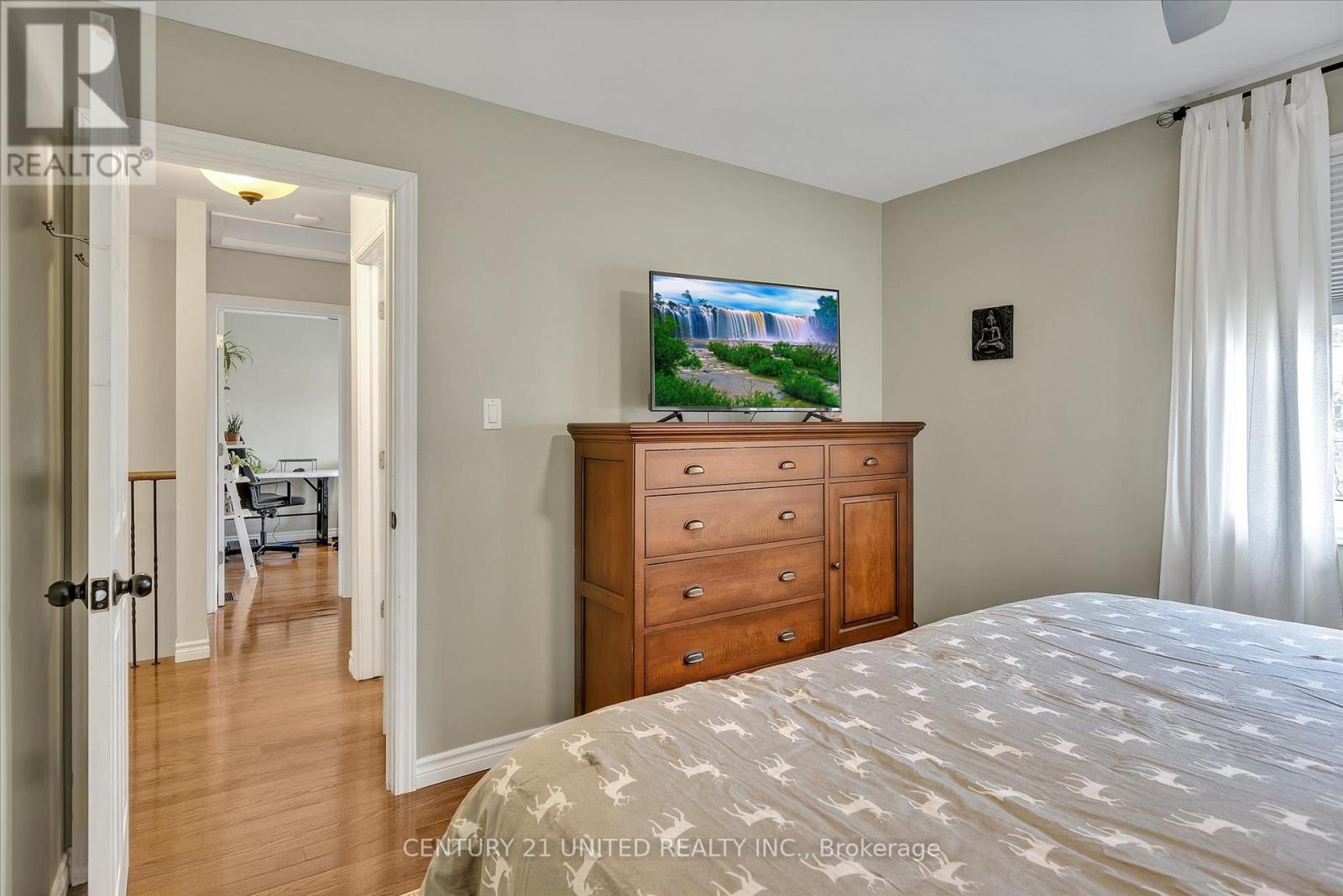 1268 Hopewell Avenue, Peterborough (Northcrest Ward 5), Ontario  K9H 6T3 - Photo 17 - X12824618