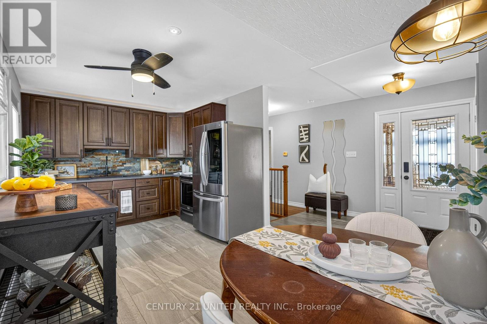 1268 Hopewell Avenue, Peterborough (Northcrest Ward 5), Ontario  K9H 6T3 - Photo 8 - X12824618