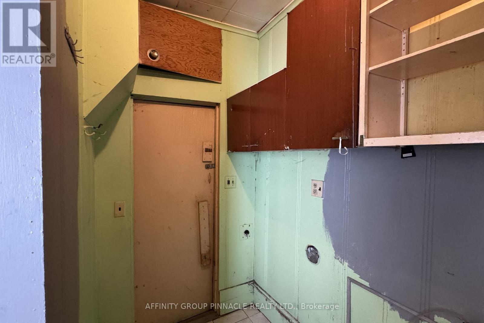 118 Lindsay Street S, Kawartha Lakes (Lindsay), Ontario  K9V 2M7 - Photo 17 - X12824888