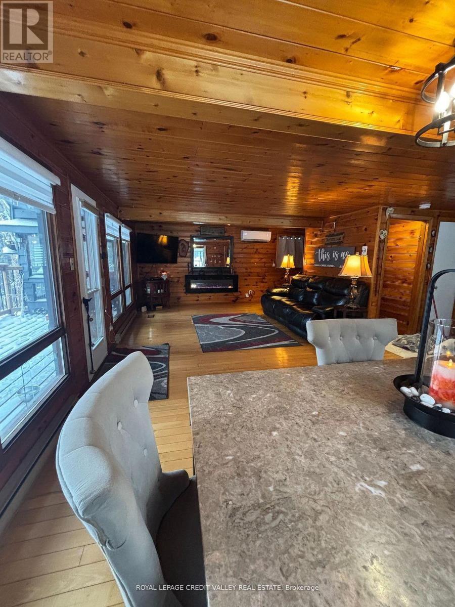 992 South Baptiste Lake Road, Hastings Highlands (Herschel Ward), Ontario  K0L 1C0 - Photo 13 - X12825088