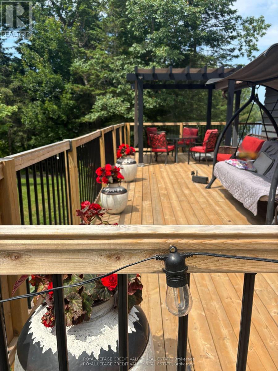 992 South Baptiste Lake Road, Hastings Highlands (Herschel Ward), Ontario  K0L 1C0 - Photo 32 - X12825088