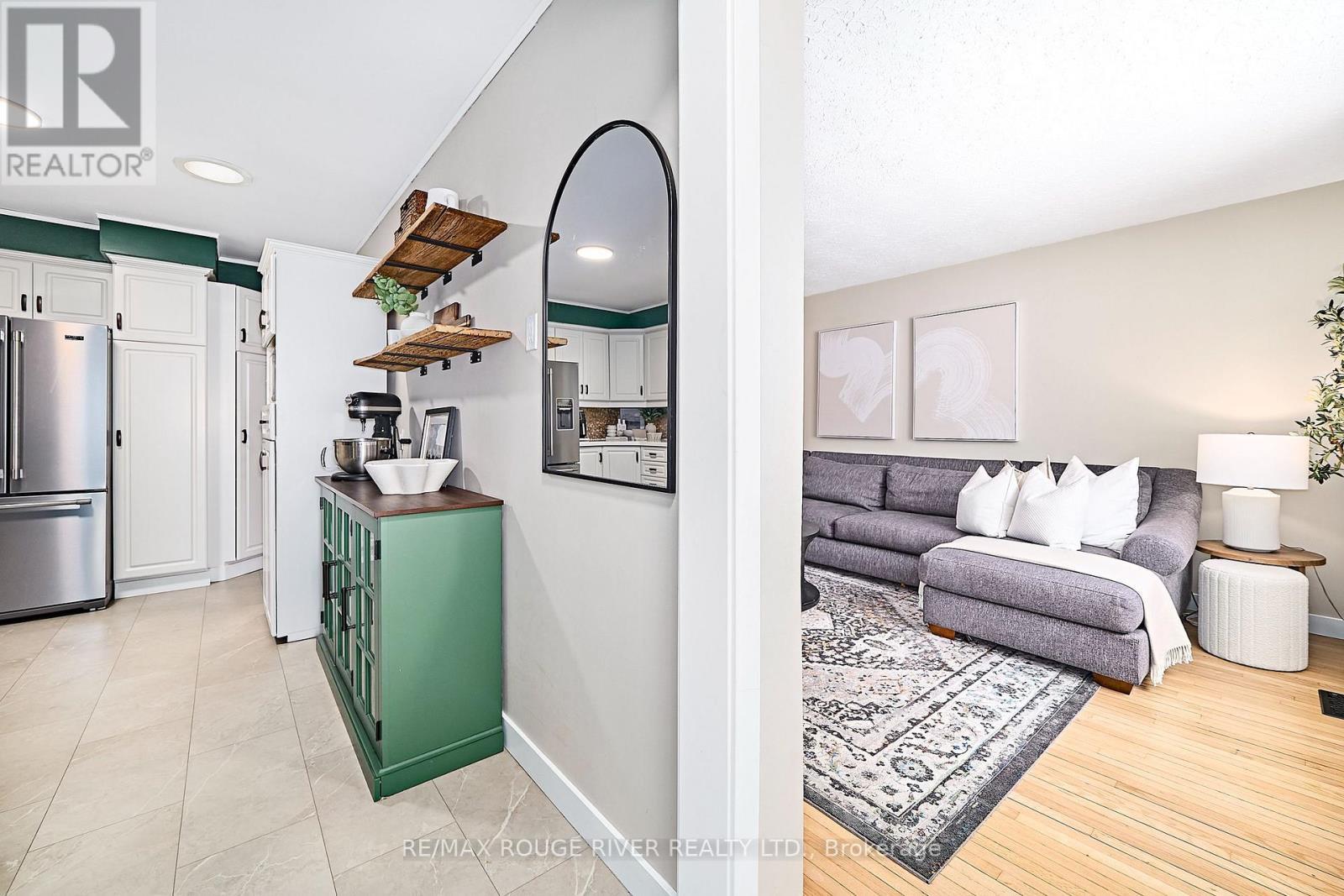 550 Garside Drive, Peterborough (Ashburnham Ward 4), Ontario  K9H 7C7 - Photo 17 - X12826360