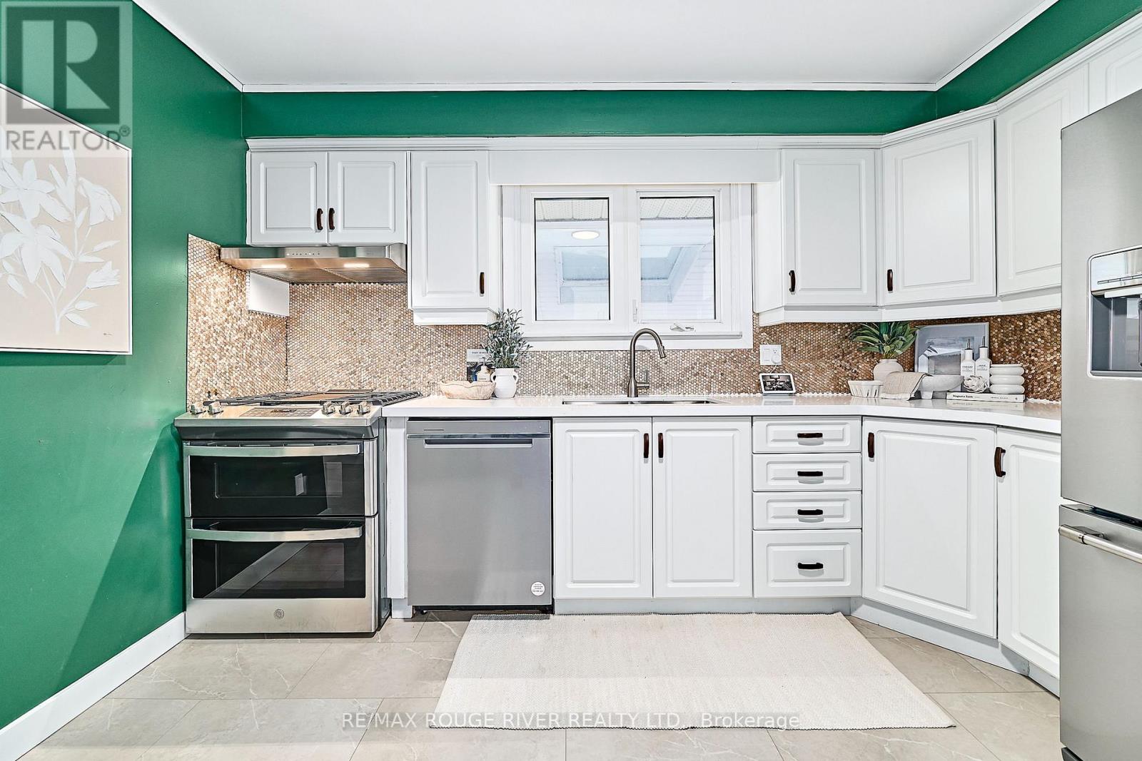 550 Garside Drive, Peterborough (Ashburnham Ward 4), Ontario  K9H 7C7 - Photo 20 - X12826360