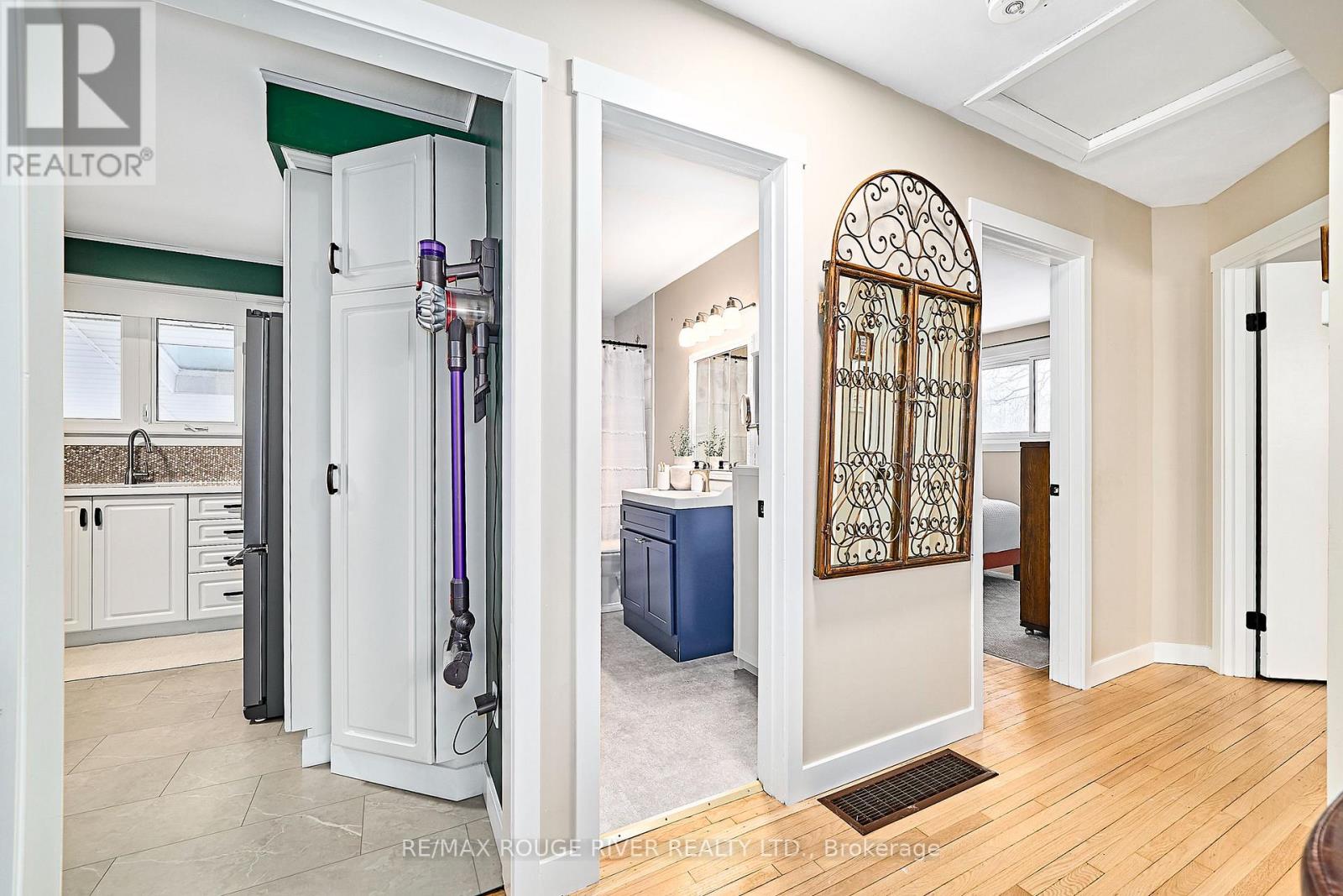 550 Garside Drive, Peterborough (Ashburnham Ward 4), Ontario  K9H 7C7 - Photo 26 - X12826360