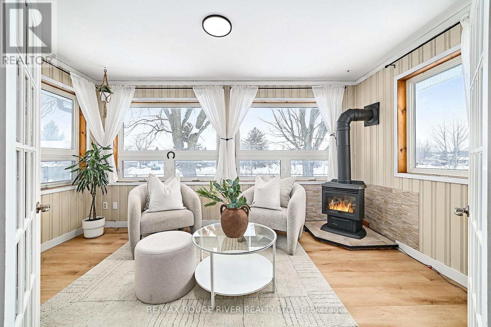 550 Garside Drive, Peterborough (Ashburnham Ward 4), Ontario  K9H 7C7 - Photo 34 - X12826360