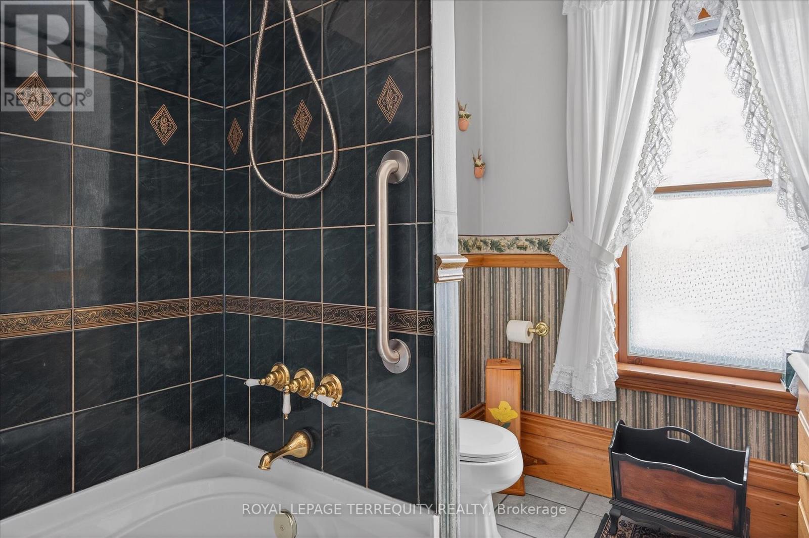 16 Booth Street S, Trent Hills (Campbellford), Ontario  K0L 1L0 - Photo 37 - X12826206