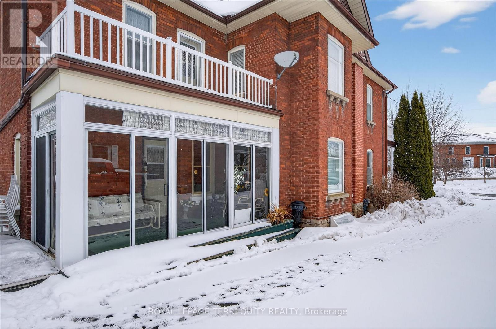 16 Booth Street S, Trent Hills (Campbellford), Ontario  K0L 1L0 - Photo 4 - X12826206