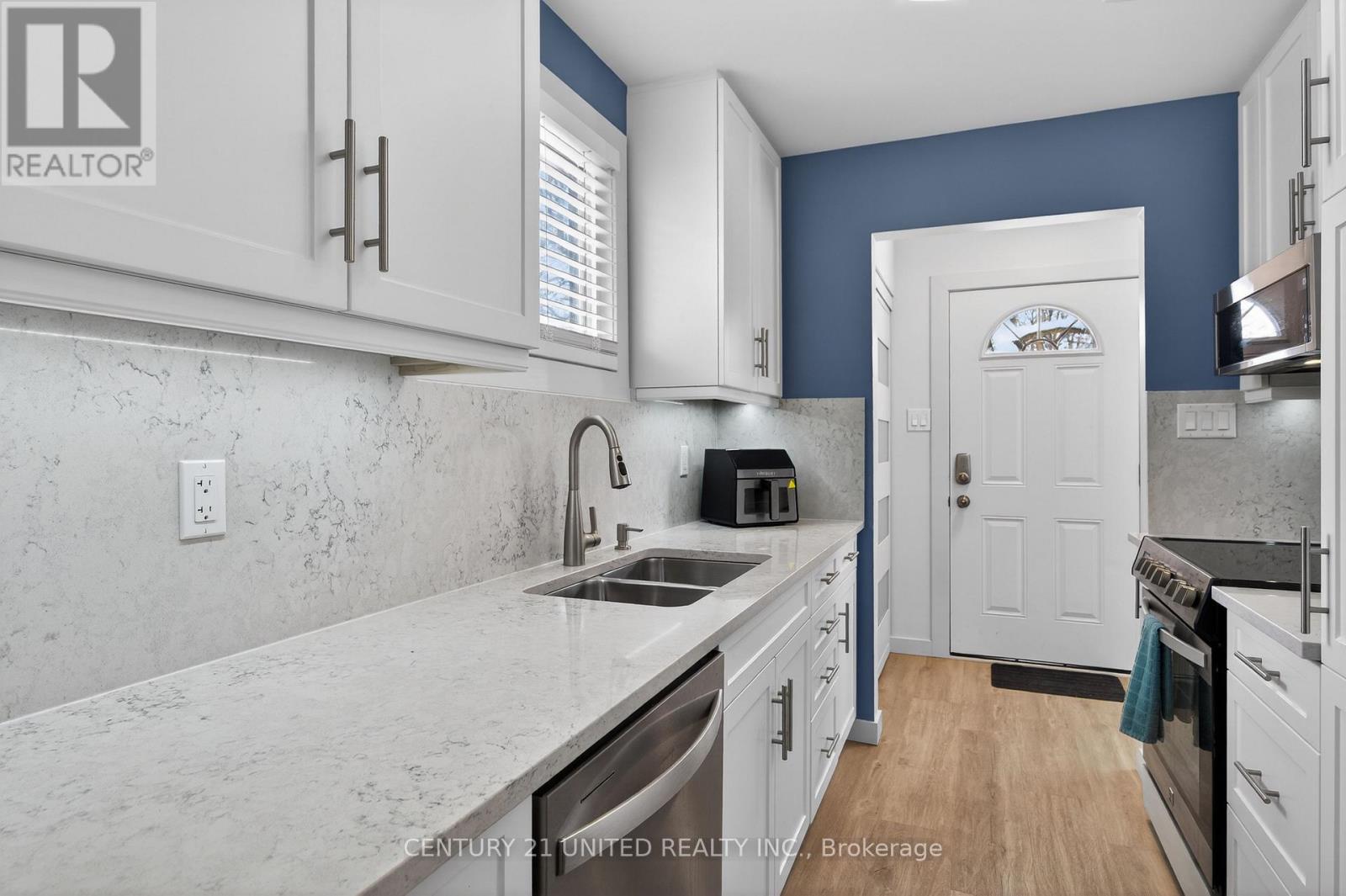 232 Spencley's Lane, Peterborough (Ashburnham Ward 4), Ontario  K9H 1R9 - Photo 8 - X12826510