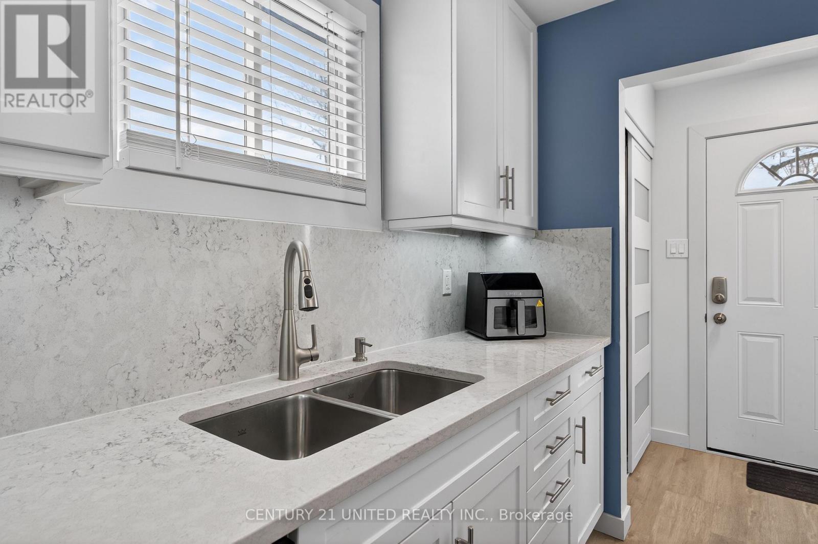 232 Spencley's Lane, Peterborough (Ashburnham Ward 4), Ontario  K9H 1R9 - Photo 9 - X12826510