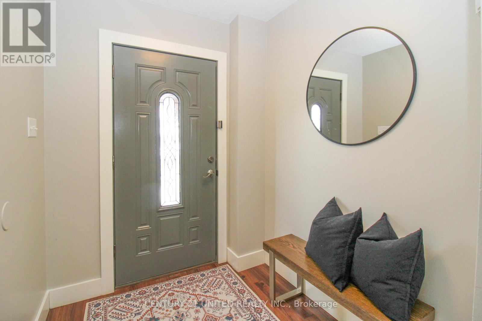 2216 Kawartha Heights Boulevard, Peterborough (Monaghan Ward 2), Ontario  K9K 1P4 - Photo 12 - X12826594