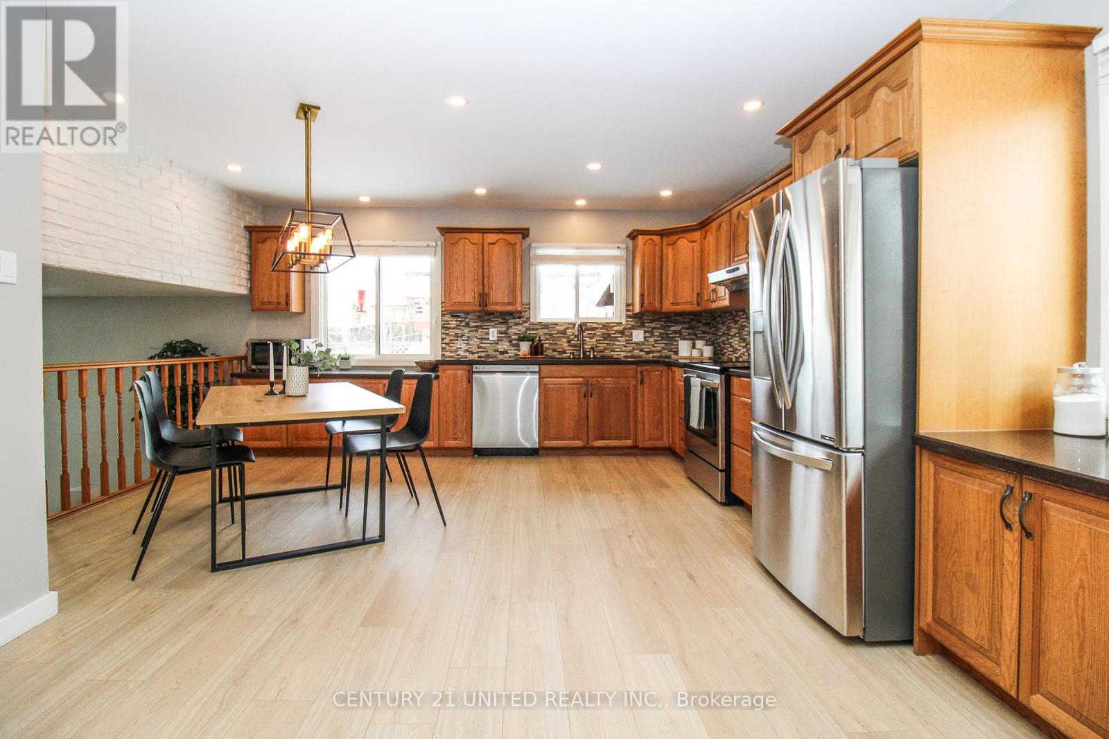 2216 Kawartha Heights Boulevard, Peterborough (Monaghan Ward 2), Ontario  K9K 1P4 - Photo 15 - X12826594