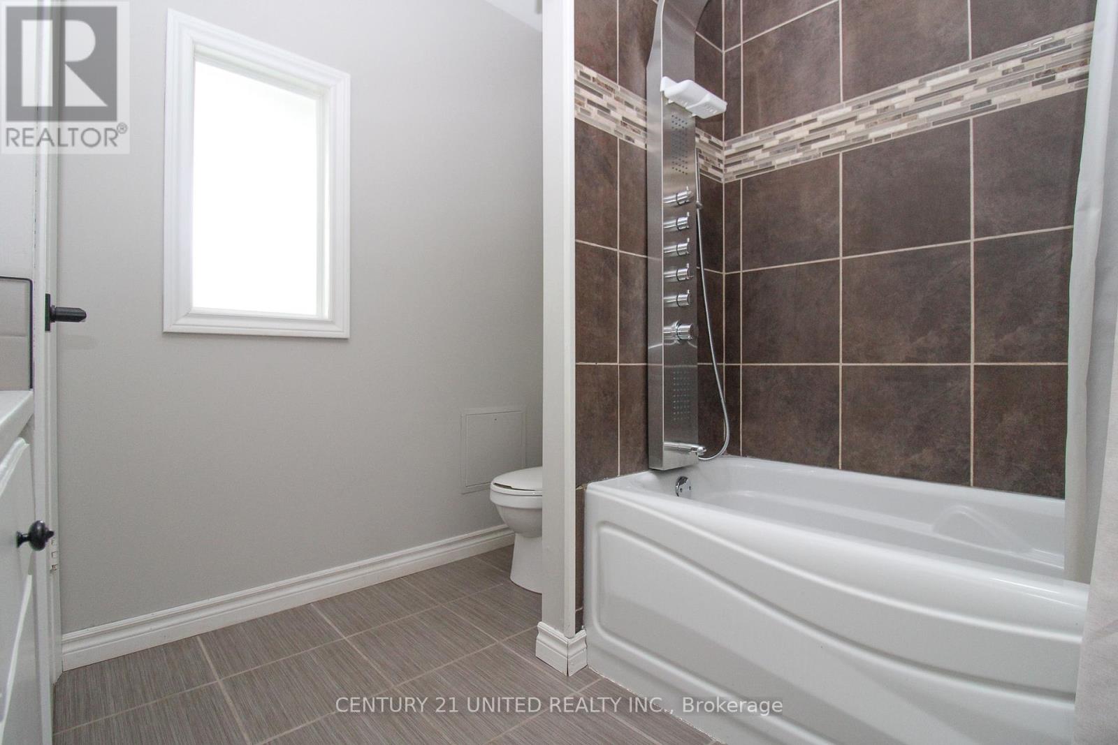 2216 Kawartha Heights Boulevard, Peterborough (Monaghan Ward 2), Ontario  K9K 1P4 - Photo 35 - X12826594