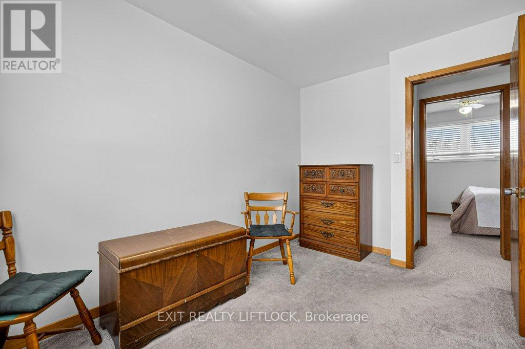 845 Stocker Road, Peterborough (Otonabee Ward 1), Ontario  K9J 5T2 - Photo 14 - X12826636