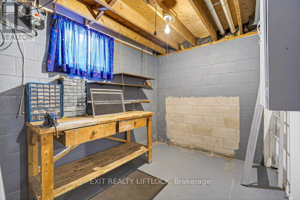 845 Stocker Road, Peterborough (Otonabee Ward 1), Ontario  K9J 5T2 - Photo 24 - X12826636