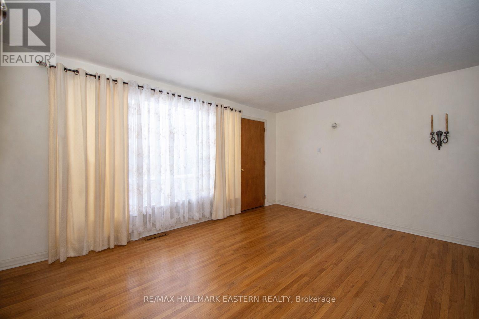 722 Chemong Road, Peterborough (Northcrest Ward 5), Ontario  K9H 5Y9 - Photo 13 - X12828300