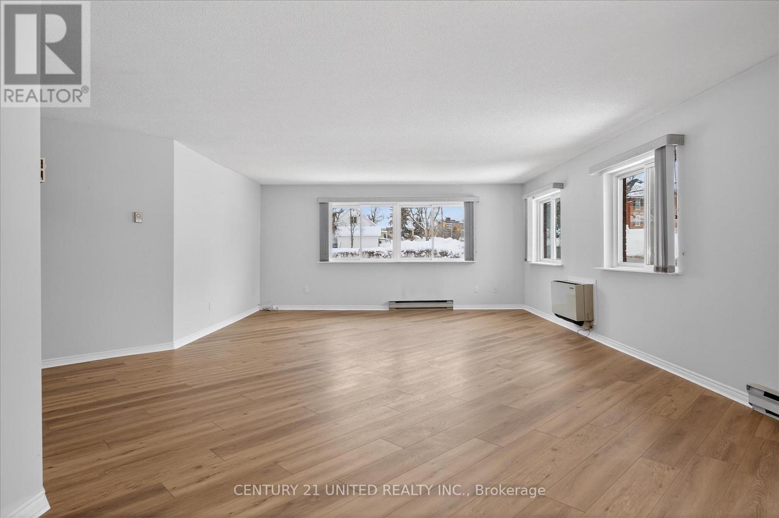 224 - 475 Parkhill Road W, Peterborough (Town Ward 3), Ontario  K9H 7M5 - Photo 14 - X12829520