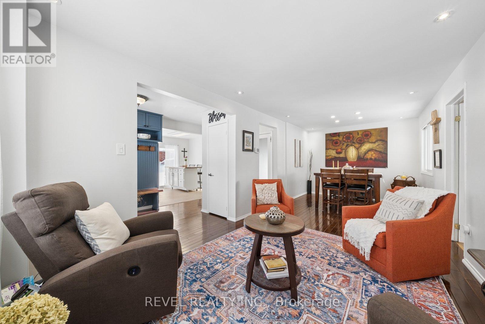 284 Victoria Avenue N, Kawartha Lakes (Lindsay), Ontario  K9V 6A8 - Photo 11 - X12829796