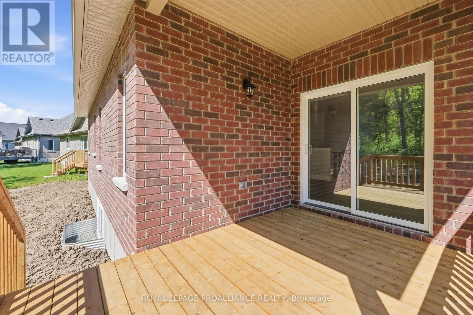 60 Riverside Trail, Trent Hills (Campbellford), Ontario  K0L 1L0 - Photo 40 - X12829918