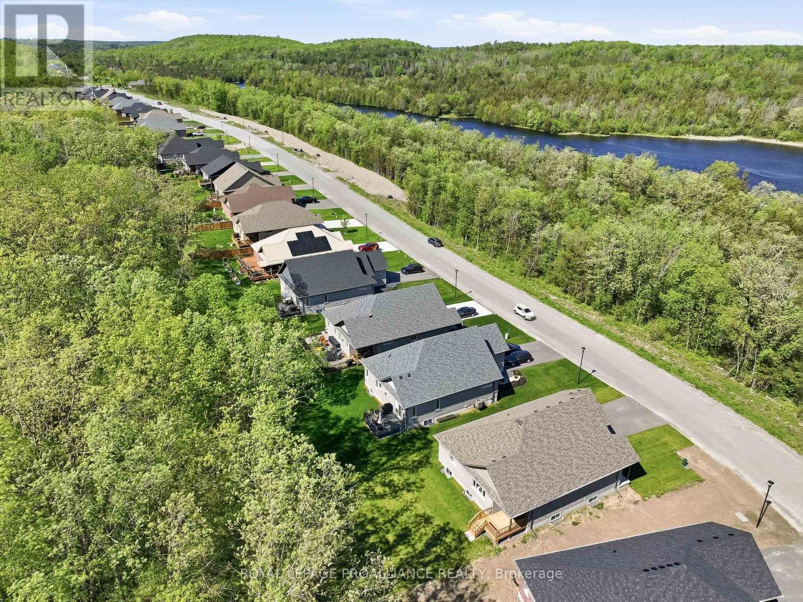 60 Riverside Trail, Trent Hills (Campbellford), Ontario  K0L 1L0 - Photo 45 - X12829918