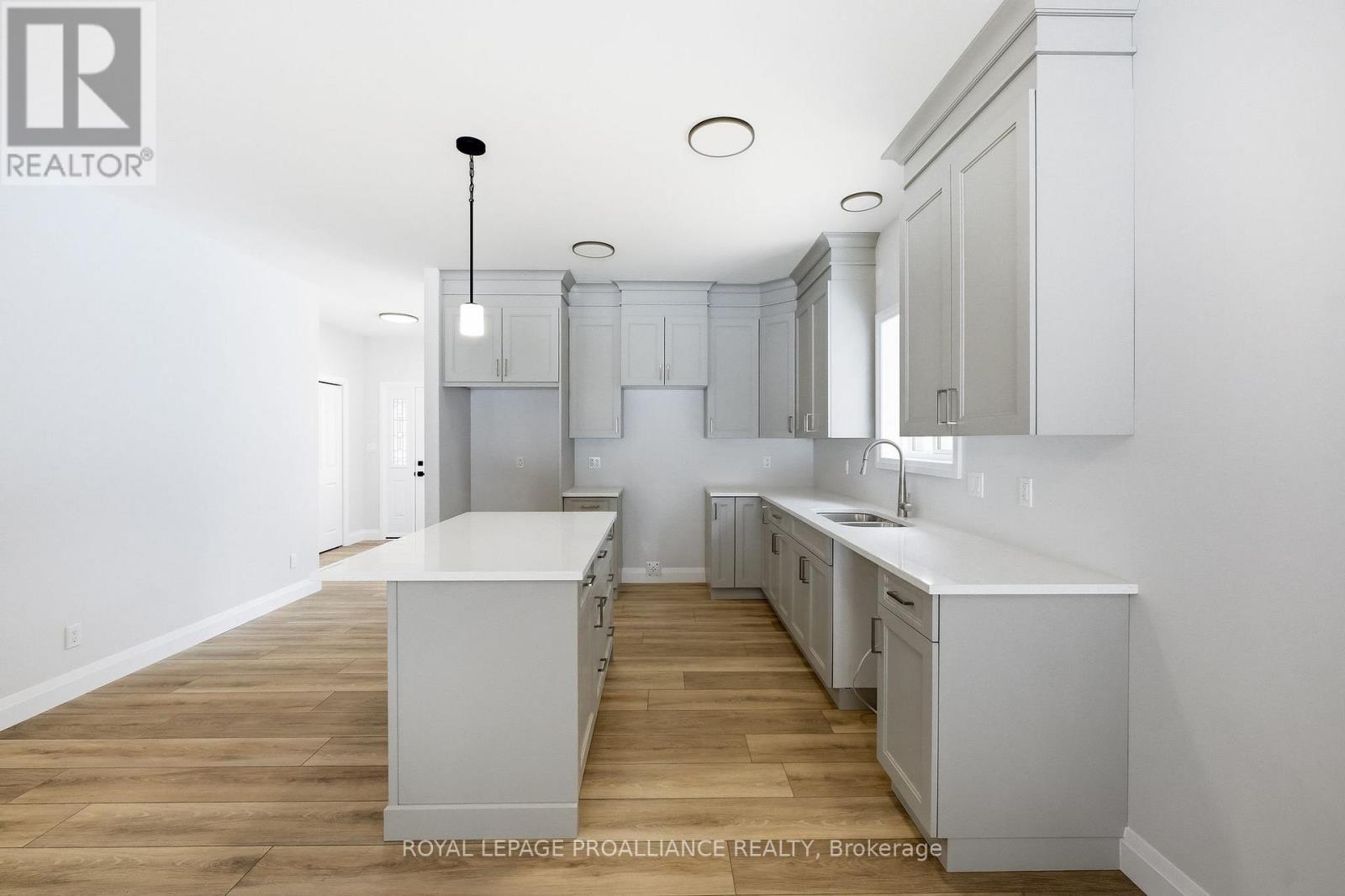 60 Riverside Trail, Trent Hills, Ontario  K0L 1L0 - Photo 8 - X12829918