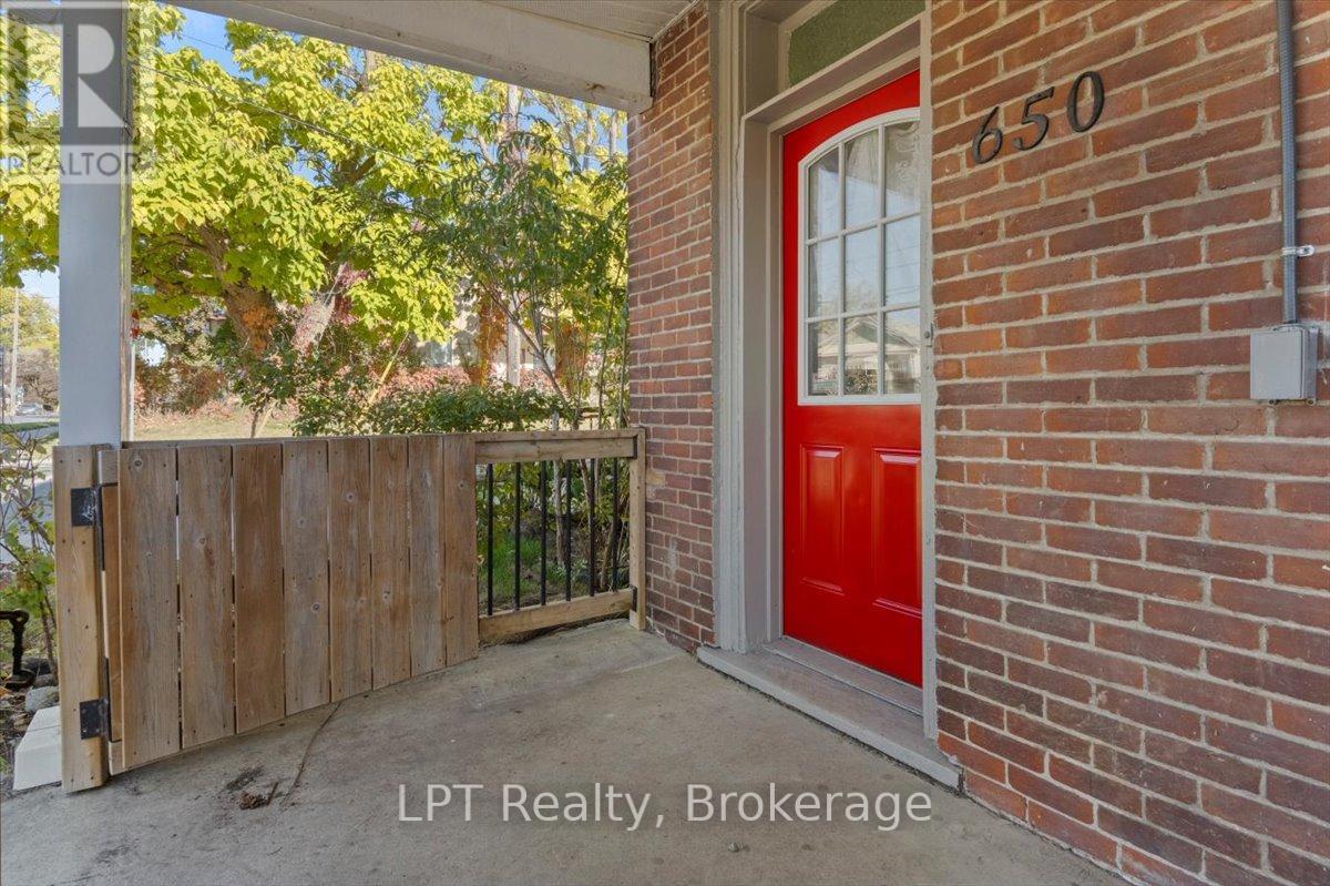 650 Armour Road, Peterborough (Ashburnham Ward 4), Ontario  K9H 1Z4 - Photo 2 - X12829962