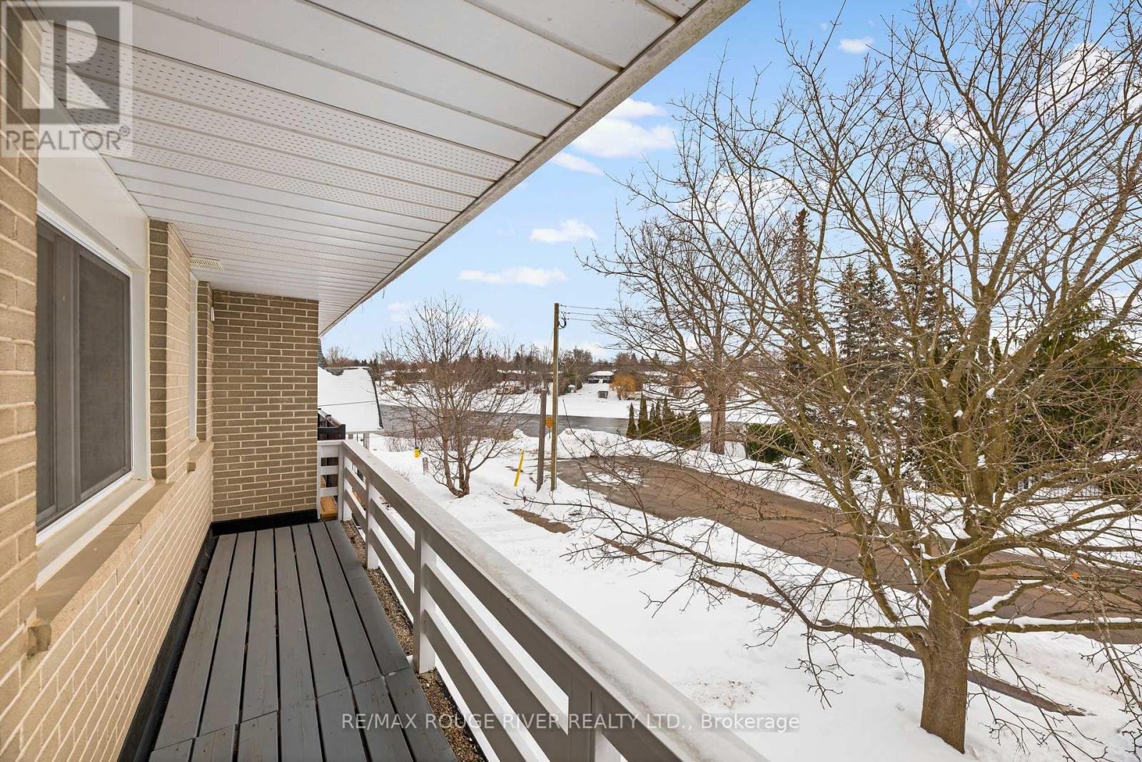 128 Fradette Avenue, Peterborough (Otonabee Ward 1), Ontario  K9J 1T5 - Photo 25 - X12829992