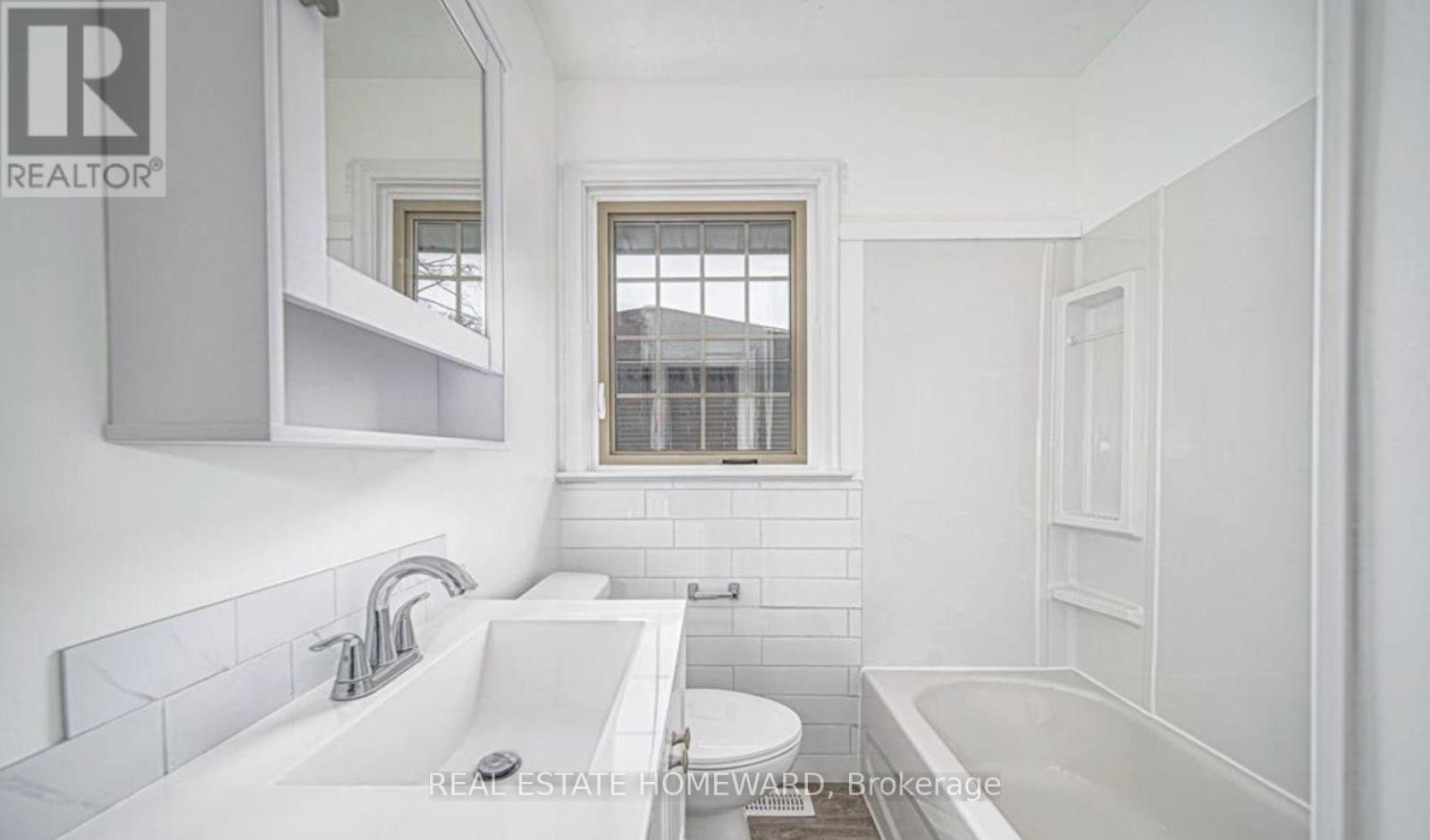 668 Harold Drive, Peterborough (Otonabee Ward 1), Ontario  K9J 3Y2 - Photo 18 - X12831400