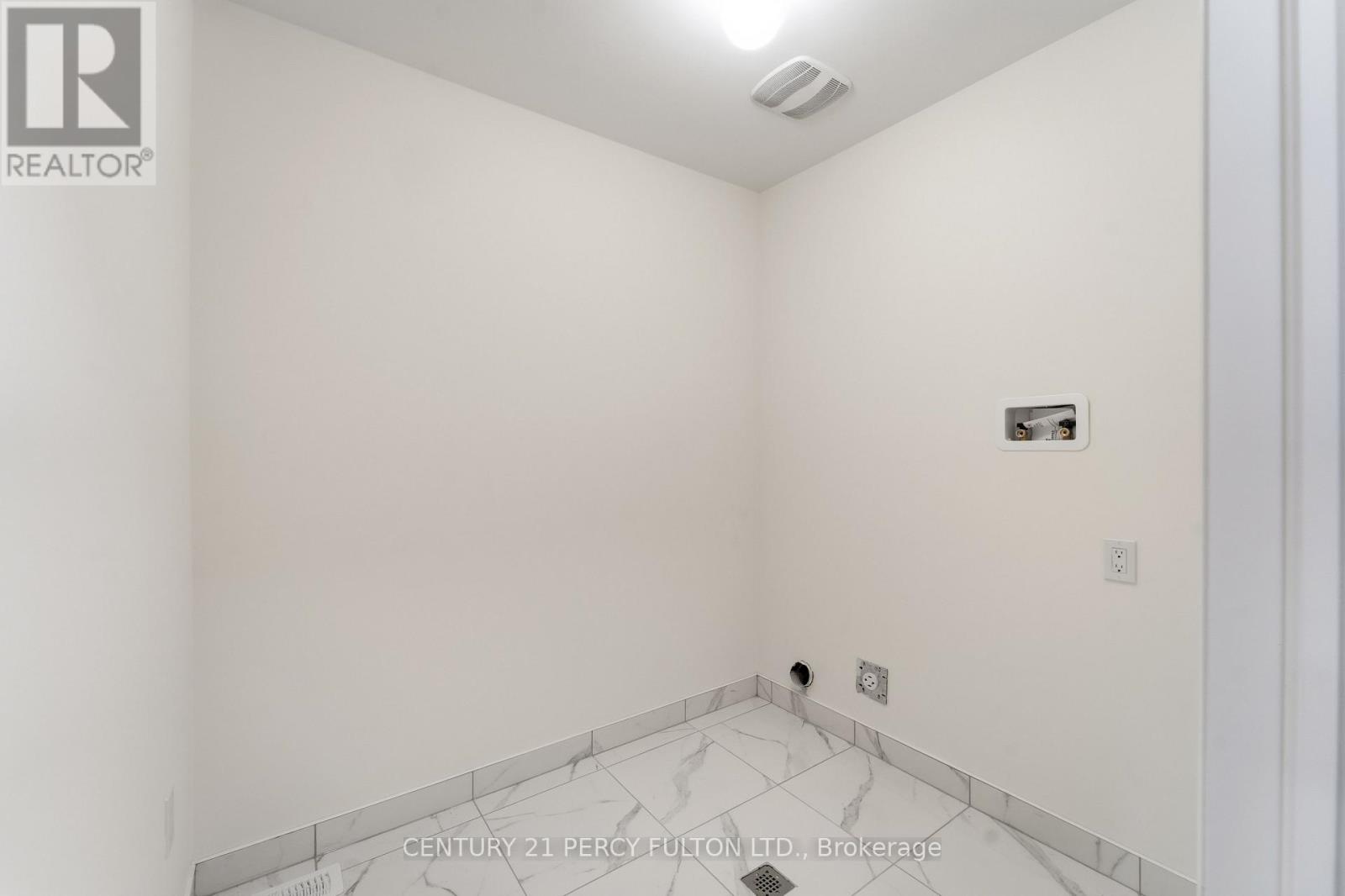 34 Hickey Lane, Kawartha Lakes (Lindsay), Ontario  K9V 0T2 - Photo 17 - X12831548