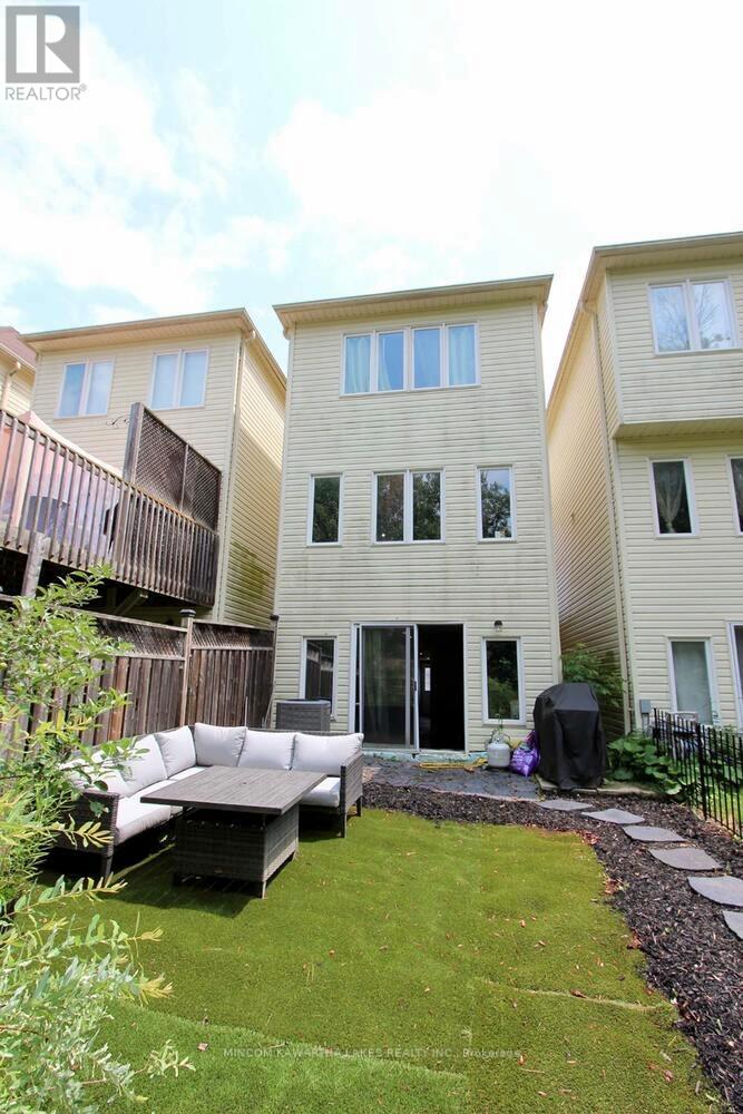 67 Brookside Street, Cavan Monaghan (Millbrook Village), Ontario  L0A 1G0 - Photo 2 - X12832294