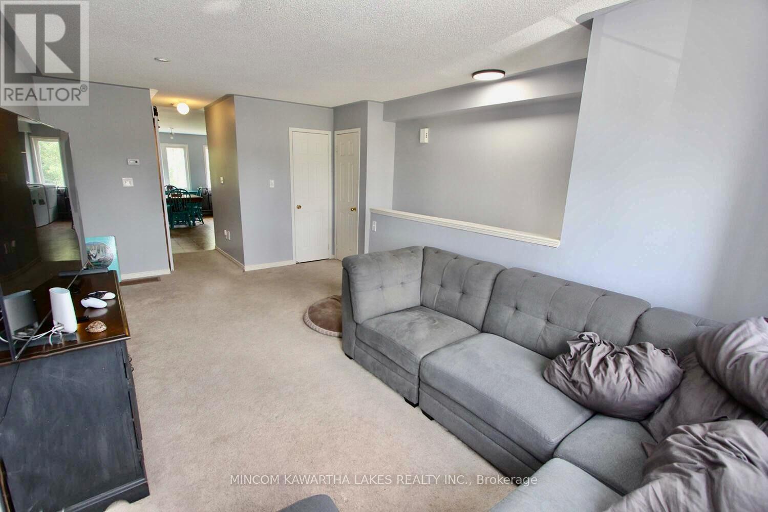 67 Brookside Street, Cavan Monaghan (Millbrook Village), Ontario  L0A 1G0 - Photo 5 - X12832294